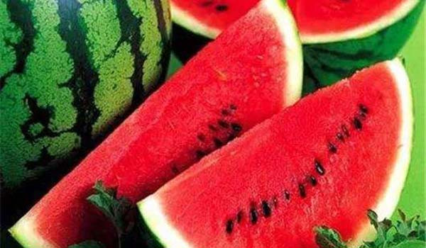 Dream about Watermelon: Meaning of Eating/Cutting Watermelon, Ripe
